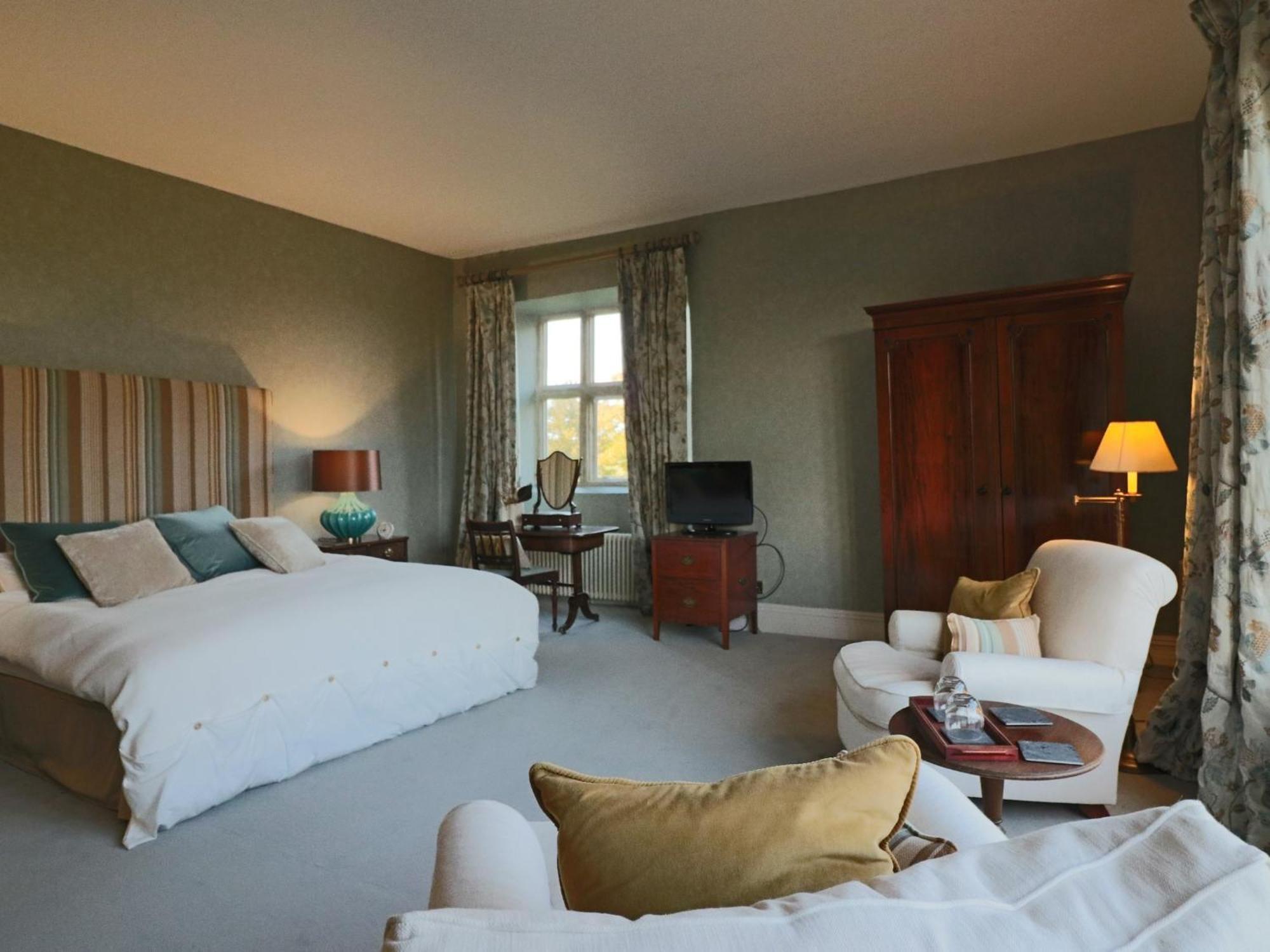 โอลด์ เชิร์ช ฟาร์ม Hotel Rudgeway ห้อง รูปภาพ